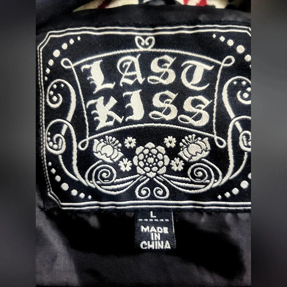 Last Kiss - Plaid Blazer- EUC - Red, Black and White Houndstooth Pattern, Size L - Picture 8 of 12